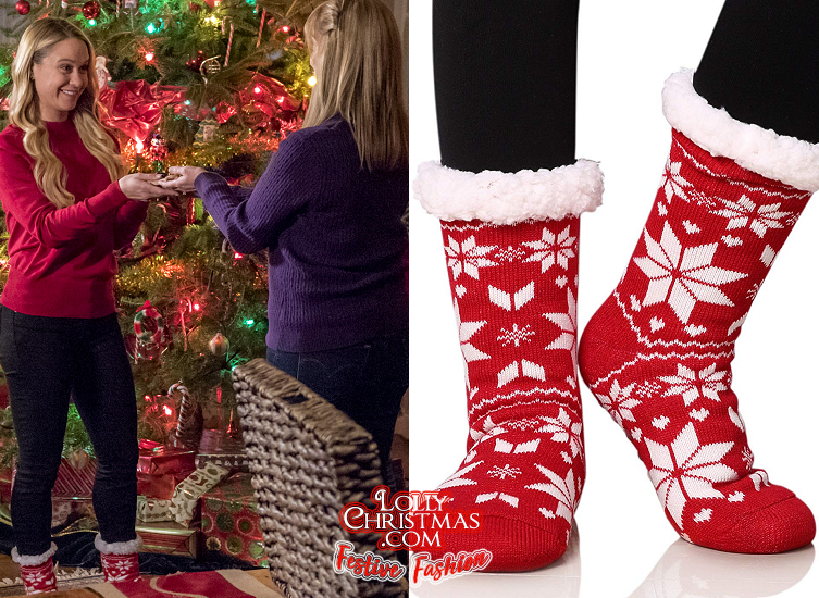 Festive Fashion: Hallmark Movies & Mysteries' 'A Song for Christmas'