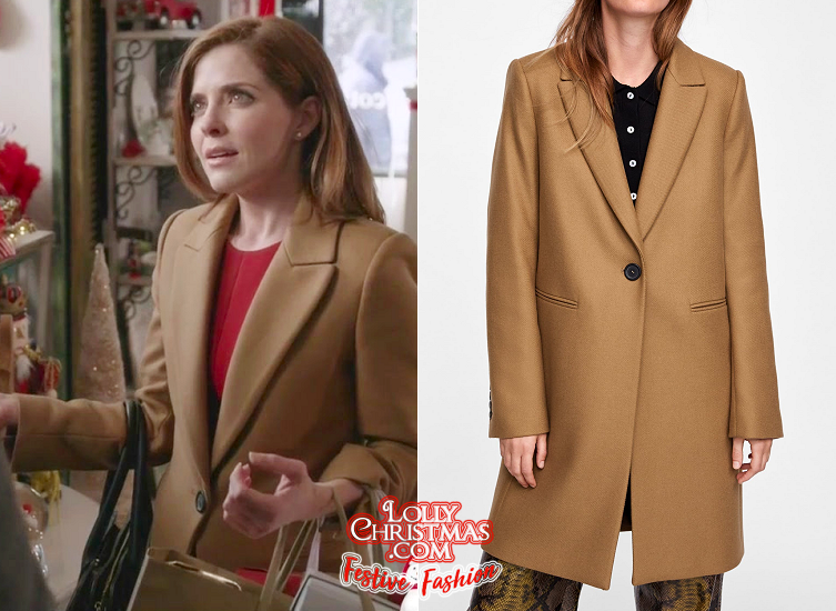 Jen Lilley & Lindsay Wagner's Style from Hallmark's “Mingle All the Way” –