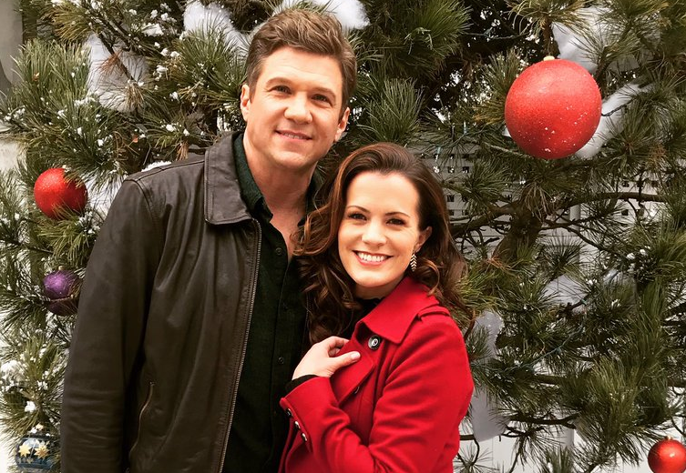 Melissa Claire Egan, Marc Blucas & Patti Murin Are Filming a Hallmark Christmas Movie