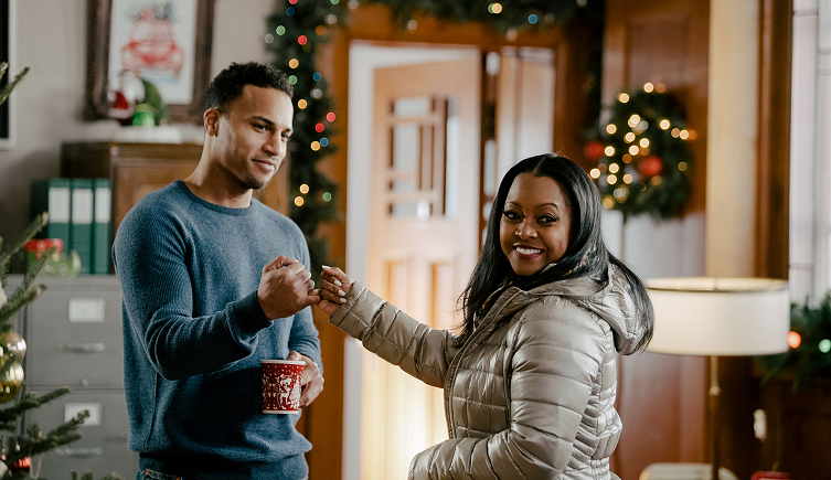 Lifetime Announces 28 New Movies for Christmas Lineup