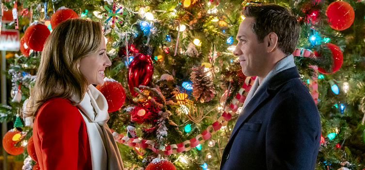 Hallmark's 'Merry' Movie Marathon Returns This Weekend!