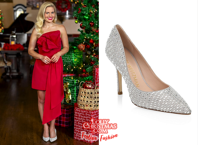 Festive Fashion: Candace Cameron Bure's Outfit from Hallmark’s 2020 Countdown to Christmas Special!