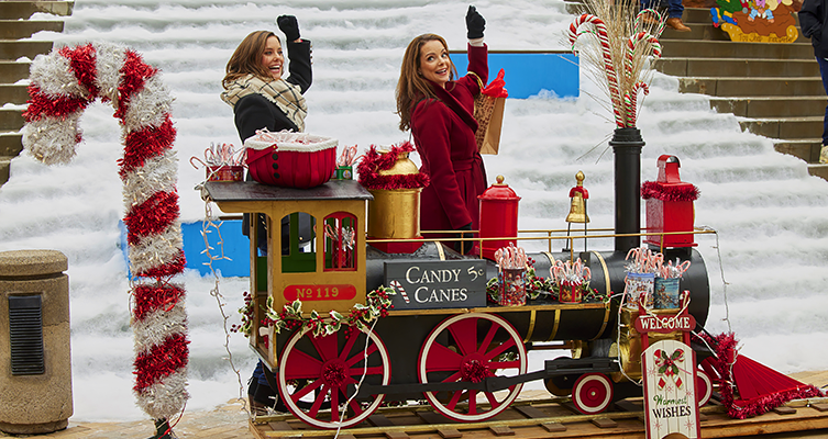 Movies & Mistletoe: The Hallmark Movies Now Holiday Season Offering!